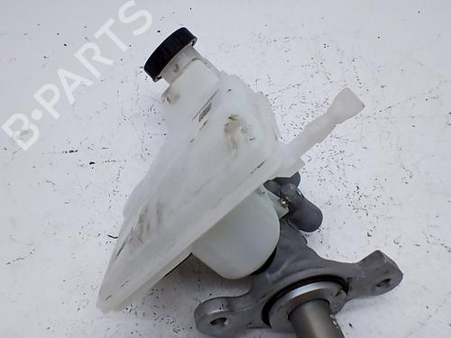 Used Brake master cylinder Brake master cylinder PEUGEOT 2008 II (UD_, US_, UY_, UJ_, UR_, UC_) 1.5 BlueHDI 110 (UDYHSK) (110 hp) 39557941 39557941