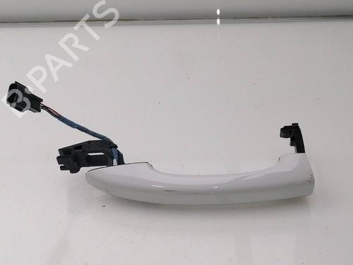 Używane Klamka zewnętrzna drzwi przednich prawych RENAULT MEGANE IV Hatchback (B9A/M/N_) 1.2 TCe 130 (B9MR) (130 hp) 23939118
