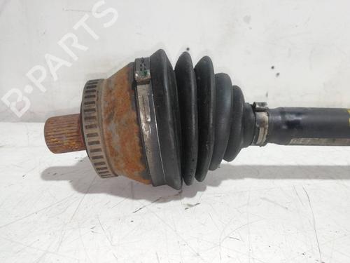Drivaksel fortil Højre AUDI A4 B5 (8D2) 1.8 (125 hp) 25934646