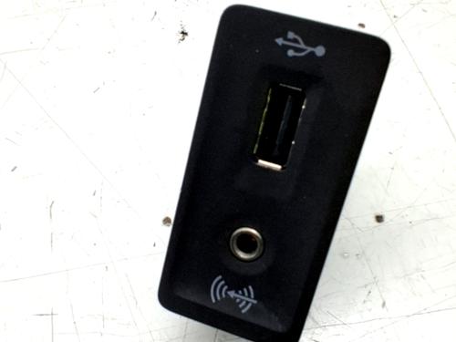 Used Other SEAT IBIZA IV ST (6J8, 6P8) 1.2 TSI (90 hp) 31700965