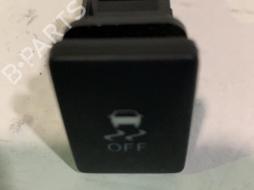 Comutador Comutador TOYOTA COROLLA Hatchback (_E21_, _EA1_, _EH1_) 1.8 Hybrid (ZWE211, ZWE219) (122 hp) 33765995 33765995