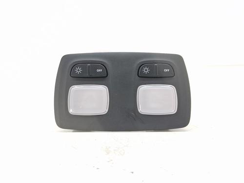 Used Interior roof light RENAULT CLIO V (B7_) 1.0 TCe 90 (B7MT) (91 hp) 28957807
