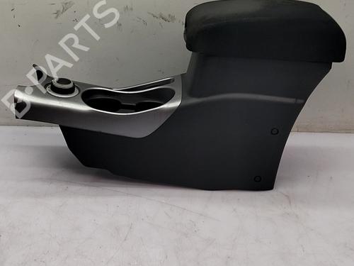 Console centrale Console centrale MITSUBISHI OUTLANDER II (CW_W) 2.0 DI-D (CW8W) (140 hp) 34119781 34119781