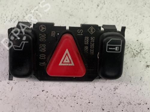 Advarselskontakt Advarselskontakt MERCEDES-BENZ E-CLASS (W210) E 300 Turbo-D (210.025) (177 hp) 33768540 33768540