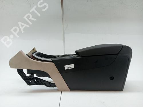 Used Armrest / Center console OPEL INSIGNIA A (G09) 1.6 CDTi (68) (136 hp) 23976537
