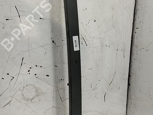 Used Rear bumper reinforcement Rear bumper reinforcement 38168471 38168471