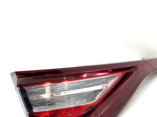 Venstre baglygte bagklap RENAULT MEGANE IV Saloon 1.3 TCe 140 (LVNB) (140 hp) 31262623