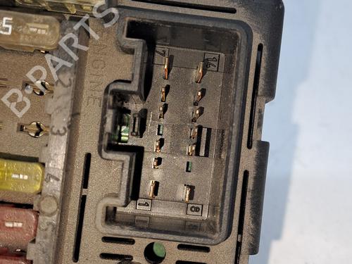 Fuse box VOLVO S60 I (384) D5 | BP24172139E1