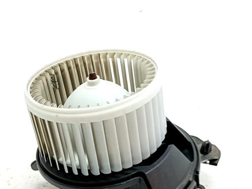 Used Heater blower motor FIAT DOBLO Cargo (263_) 1.3 D Multijet (263WXU1A, 263ZXU1A, 263WYB1A, 263ZYB1A) (95 hp) 31701367