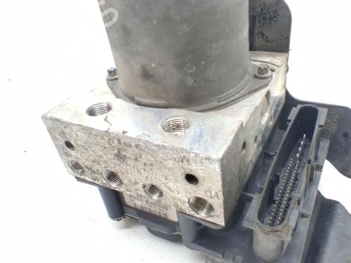 abs-pump-renault-megane-ii-saloon-lm01_-2003-36665634 main image