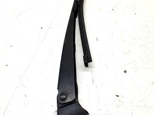 Used Rear windshield wiper arm MERCEDES-BENZ CLA Shooting Brake (X117) CLA 180 (117.942) (122 hp) 30846383
