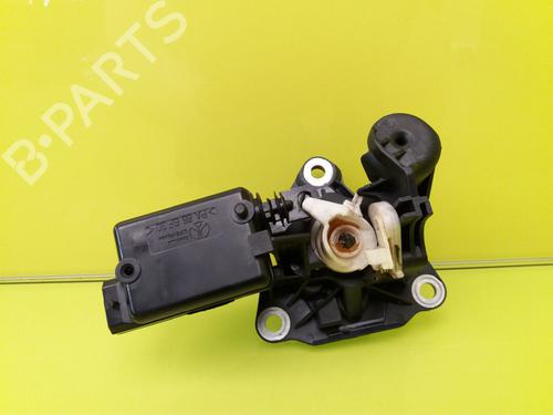 Tailgate handle RENAULT CLIO II (BB_, CB_) 1.2 16V (BB05, BB0W, BB11, BB27, BB2T, BB2U, BB2V, CB05,... | BP23935413C132 