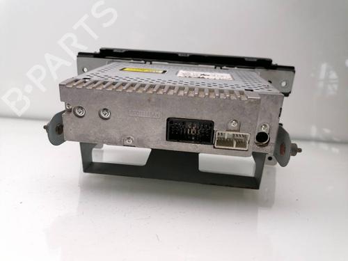Radio SUZUKI GRAND VITARA II (JT, TE, TD) 1.9 DDiS All-wheel Drive (JT419, TD44, JB419WD, JB419XD,... | BP23935717E6 