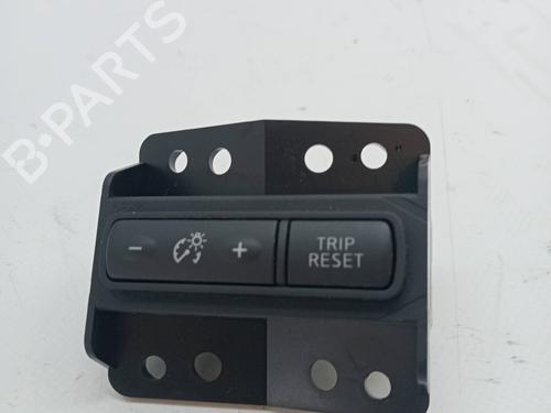 Used Switch NISSAN PULSAR Hatchback (C13) 1.5 dCi (110 hp) 23340265