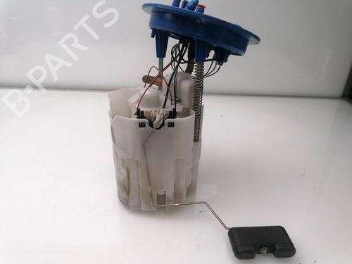 Fuel pump SEAT LEON ST (5F8) 2.0 TDI | BP23940112M76 
