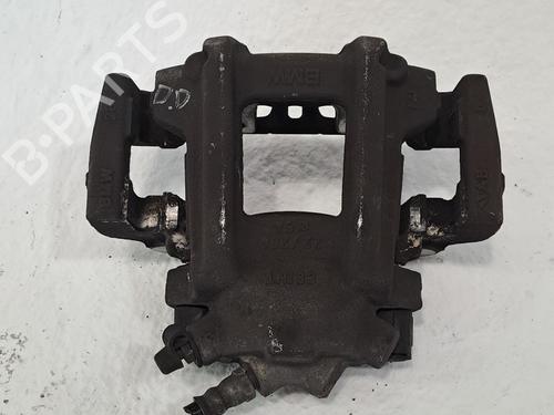 Used Right front brake caliper BMW 1 (F20) 118 d (150 hp) 27463864