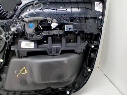 Venstre frontpanel Venstre frontpanel LAND ROVER RANGE ROVER SPORT II (L494) 3.0 SDV6 4x4 (249 hp) 35976940 35976940