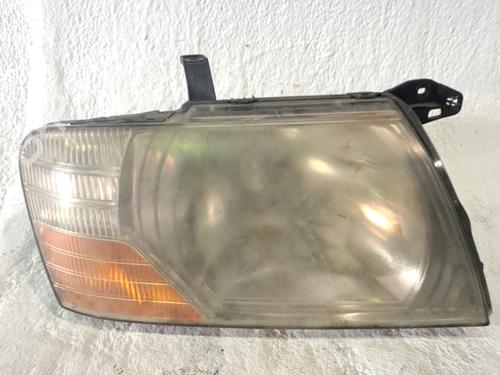 Phare droit MITSUBISHI PAJERO III (V7_W, V6_W) 3.2 Di-D (V68W) (160 hp) 32720368