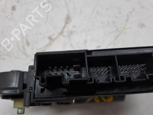 Right front window motor AUDI A4 B7 (8EC) 2.0 TDI | BP23373056E20 