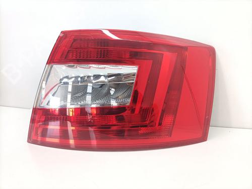Right taillight SKODA OCTAVIA III (5E3, NL3, NR3) 1.6 TDI | BP25464962C35 