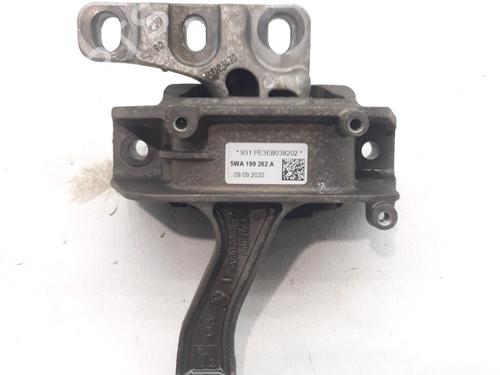 Used Engine mount Engine mount SEAT ATECA (KH7, KHP) 1.0 TSI (110 hp) 34537463 34537463