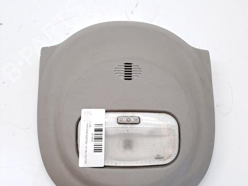 Luz interior PEUGEOT PARTNER Box Body/MPV 1.6 HDi 16V (90 hp) 26921416