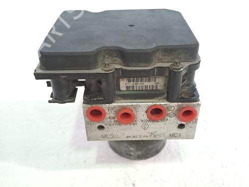 Used Control unit RENAULT MEGANE II (BM0/1_, CM0/1_) 1.6 16V (BM0C, CM0C) (113 hp) 29557319