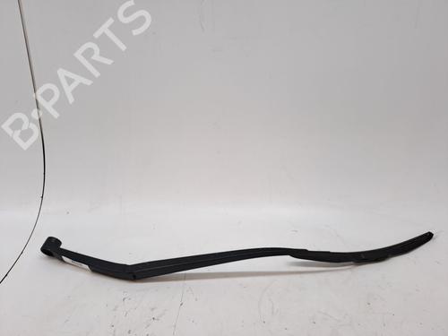 Used Front windshield wiper arm HYUNDAI TUCSON (TL, TLE) 1.6 T-GDi (177 hp) 23286135