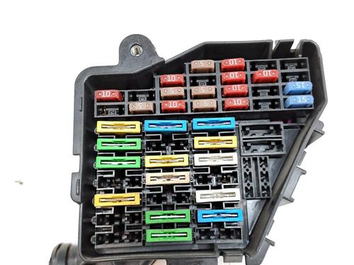 Used Fuse box SEAT EXEO (3R2) 2.0 TDI (120 hp) 23364427