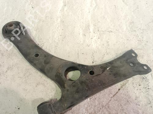 left-front-suspension-arm-toyota-corolla-estate-_e12_-2001-2002-2003-2004-2005-2006-2007-2008-32159716 main image