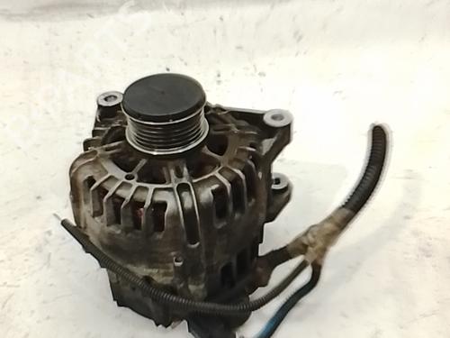 generator-citroen-c4-cactus-2014-39400213 main image