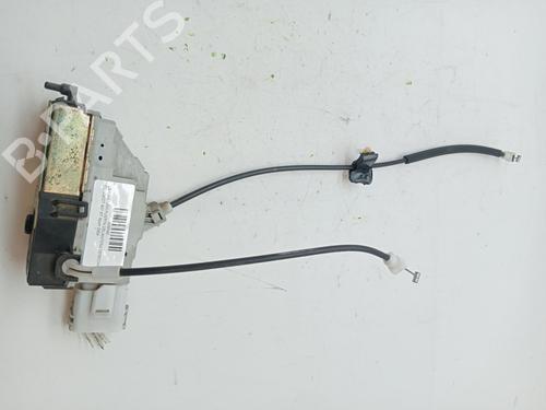 Used Front right lock PEUGEOT 407 (6D_) 2.0 HDi 135 (6DRHRH, 6DRHRE, 6DRHRG, 6DRHRJ) (136 hp) 23355762