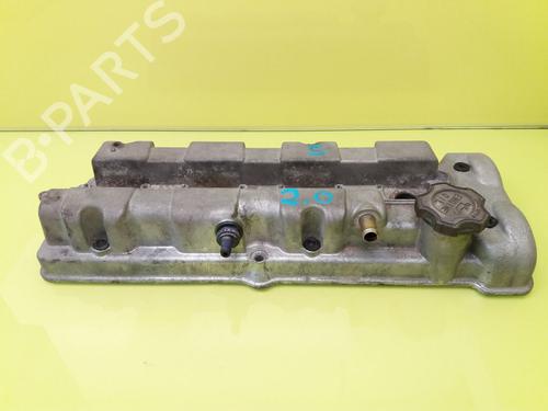 Used Valve cover SUZUKI GRAND VITARA I (FT, HT) 2.0 4x4 (TA52, TL52, SQ420) (128 hp) 24402028