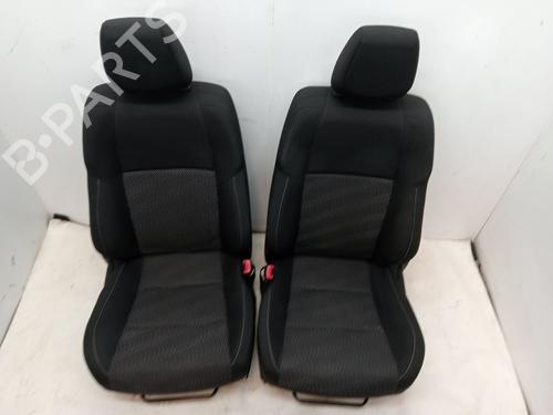 Seats set TOYOTA AURIS (_E18_) 1.4 D-4D (NDE180_, NDE180R) | BP23354970C78 