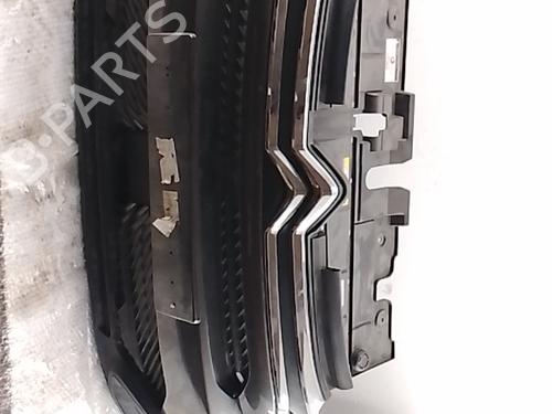Used Front bumper Front bumper 38748872 38748872
