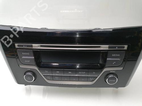 Radio NISSAN QASHQAI II (J11, J11_) 1.6 dCi ALL MODE 4x4-i | BP23938464E6