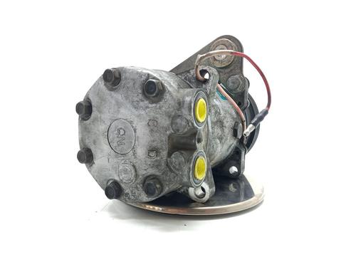 Used AC compressor RENAULT 19 II Chamade (L53_) 1.8 (L53Y) (88 hp) 25456045
