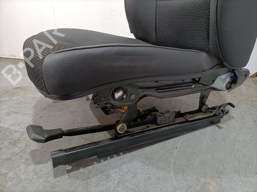 Sæde højre fortil BMW 3 (E90) 320 d | BP28336487C16 