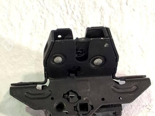 Serratura cofano posteriore FIAT LINEA (323_, 110_) 1.3 D Multijet (323AXB11, 323AXB1A) (90 hp) 31701492