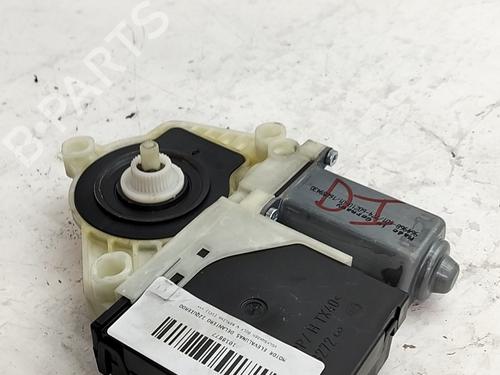Left front window motor VW GOLF V (1K1) 2.0 TDI | BP39429557E21 - Image 5