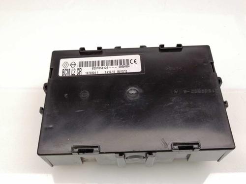 Module électronique RENAULT CLIO III (BR0/1, CR0/1) 1.5 dCi (75 hp) 23404575