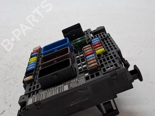 Fuse box PEUGEOT 308 II (LB_, LP_, LW_, LH_, L3_) 1.2 THP 130 | BP27672939E1 