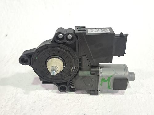 Rudehejsemotor bagstkærm venstre KIA CEE'D (JD) 1.6 CRDi 136 (136 hp) 28108577