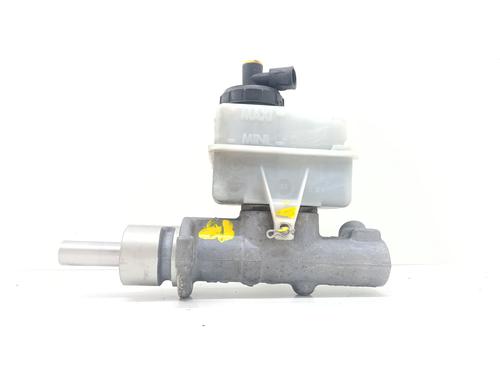 Used Brake master cylinder RENAULT MASTER II Van (FD) 3.0 dCi 140 (FD0T, FD0S, FD2T, FD3S, FD8S) (136 hp) 28957853