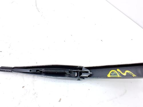 Front windshield wiper arm FORD KUGA I 2.0 TDCi 4x4 | BP36767600C143 - Image 2