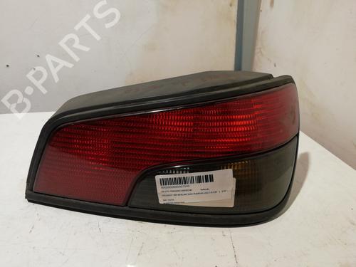 Høyre baklys PEUGEOT 306 Hatchback (7A, 7C, N3, N5) 1.6 (89 hp) 25457988