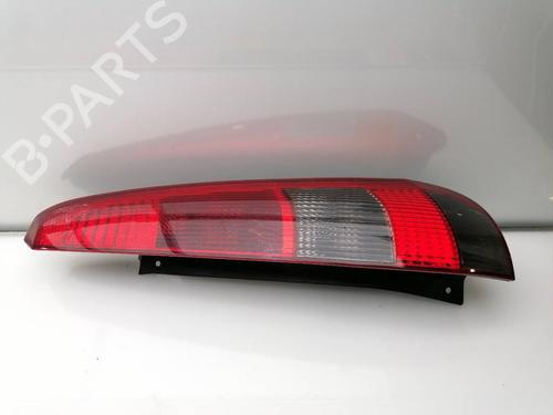 Used Right taillight FORD FIESTA V (JH_, JD_) 1.4 TDCi (68 hp) 23454412