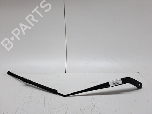 Used Front windshield wiper arm HONDA CIVIC X Hatchback (FC_, FK_) 1.0 VTEC (FK6) (129 hp) 23942598
