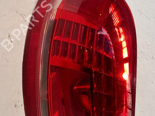 Højre baglygte Højre baglygte VW PASSAT B7 Variant (365) 2.0 TDI (140 hp) 33768460 33768460