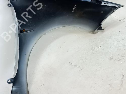 Used Left front fenders Left front fenders RENAULT MEGANE II Saloon (LM0/1_) 1.5 dCi (LM1E) (106 hp) 35752585 35752585